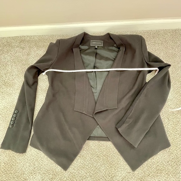 Work wardrobe staple, black BCBGMaxAzria open front draped blazer, w/pockets! - Picture 7 of 9